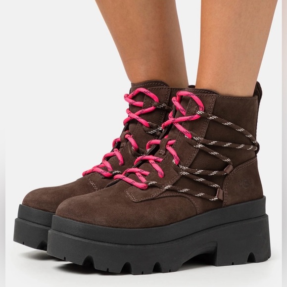 UGG Brisbane Lace Up Suede Platform Boots Size 9 Burnt Cedar NWOB - Picture 1 of 13